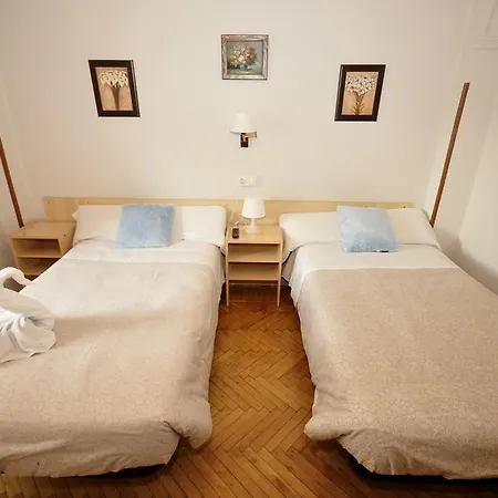 Pension Oviedo Овьедо