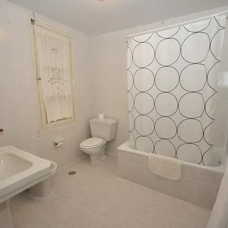 Pension Oviedo 2* Овьедо